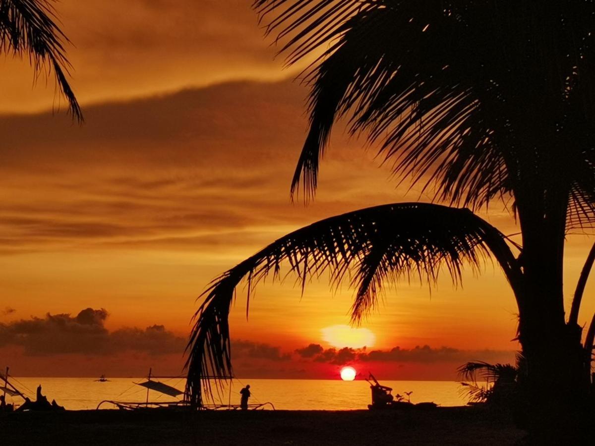 Nauhang Sulu Sunset Beach Resort מראה חיצוני תמונה